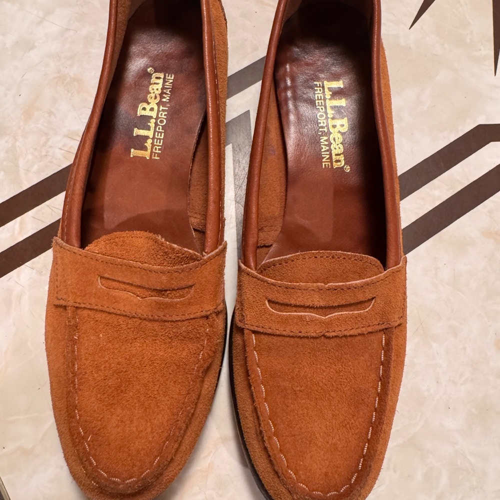 Vintage L.L. Bean Brown Suede Penny Loafers *HTF*